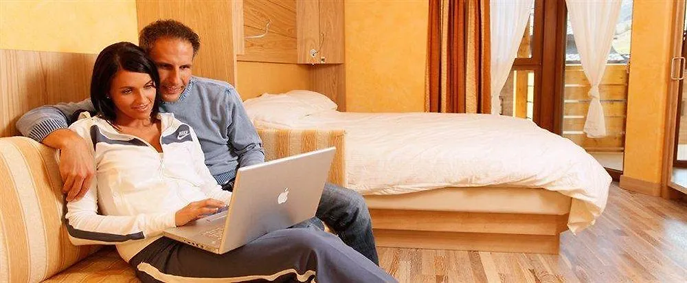 Mota Hotel Livigno 4*,  Italien